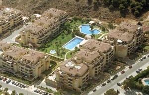 Conjuntos Residenciales. Viviendas Plurifamiliares. Urbanizaciones. Apartamentos. Torremolinos (Málaga)